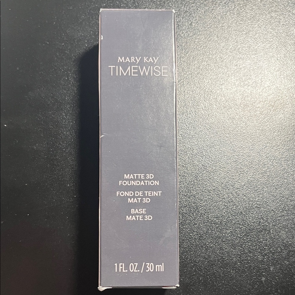 Mary Kay Timewise Matte 3D Foundation - Black